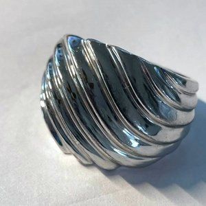 Silver Sterling Domed Ribbed Design Ring Size 8